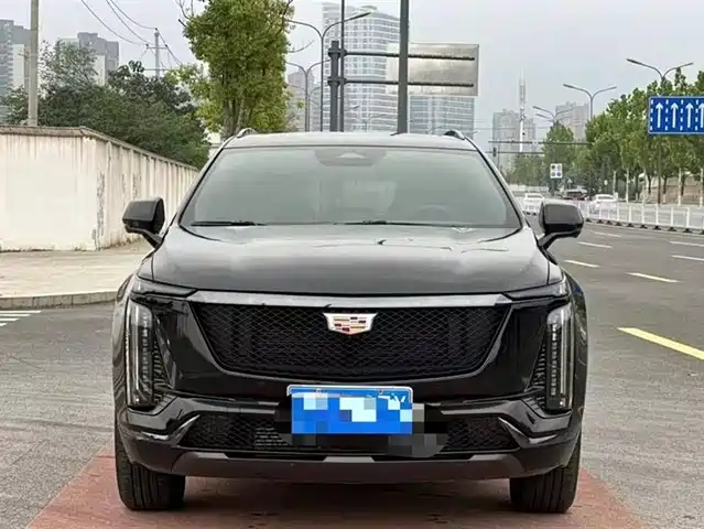 Cadillac XT5 2024 2.0T AWD Luxury (Hummingbird Edition)