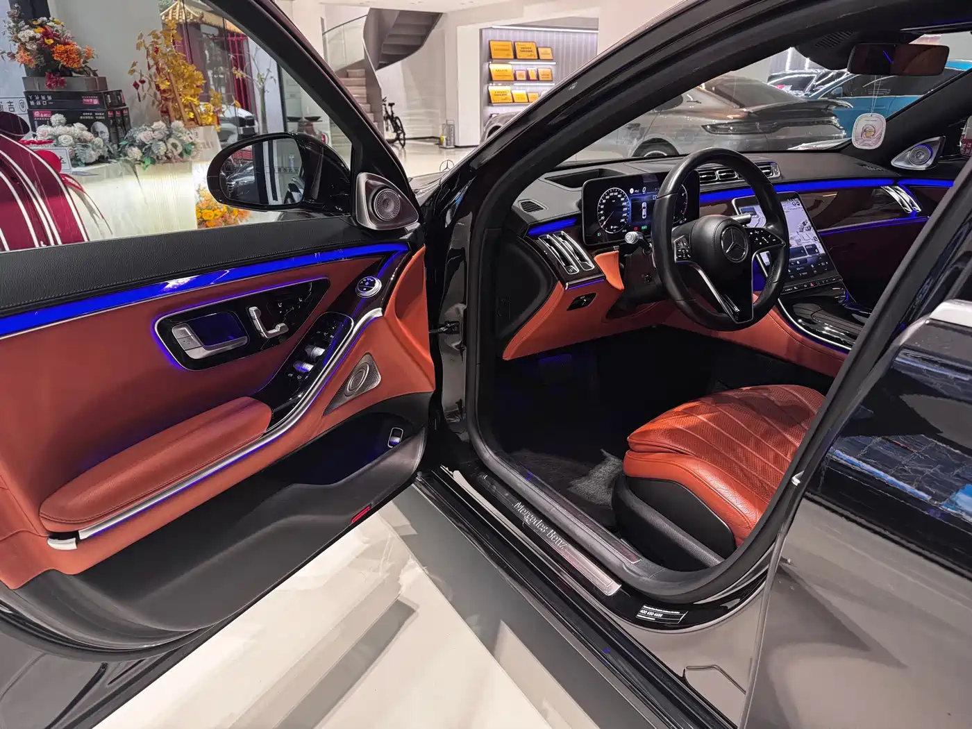 MERCEDES-BENZ S CLASS