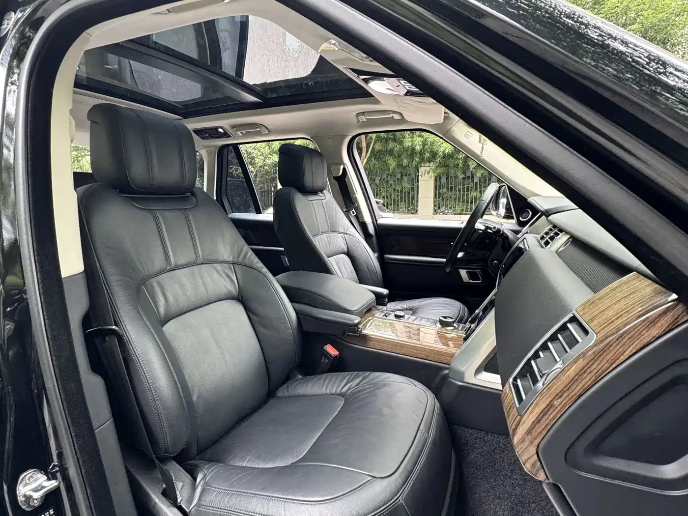 Фото 8 - Land Rover Range Rover