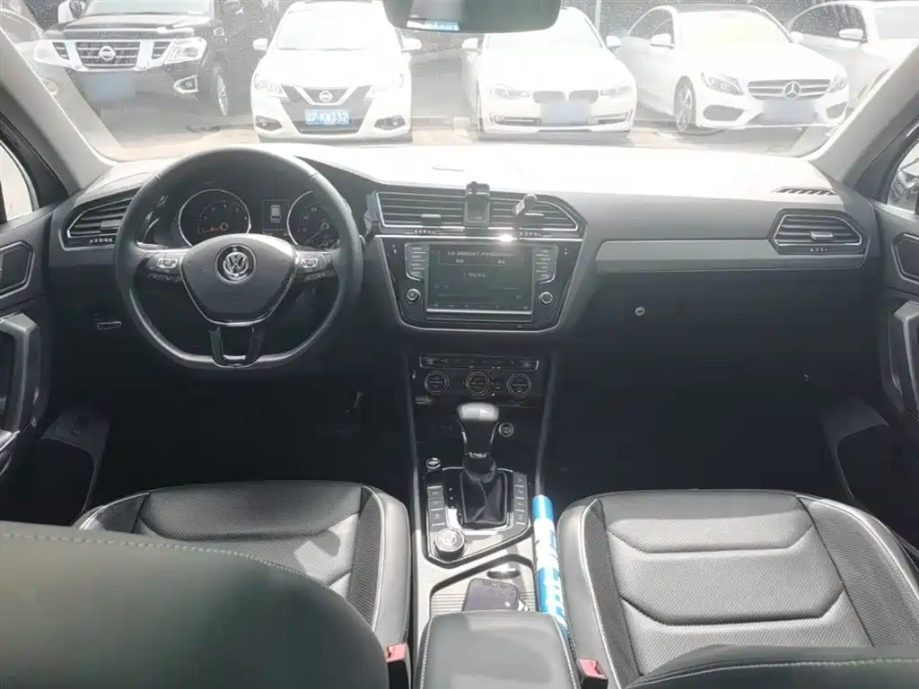 Volkswagen Tiguan L 2018 380TSI Automatic AWD Flagship Edition фото 10