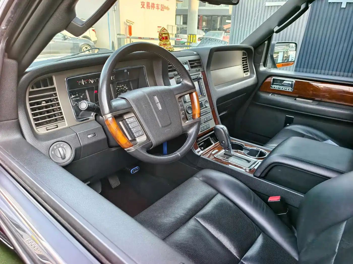 Lincoln Navigator 2012 2010 5.4L AWD