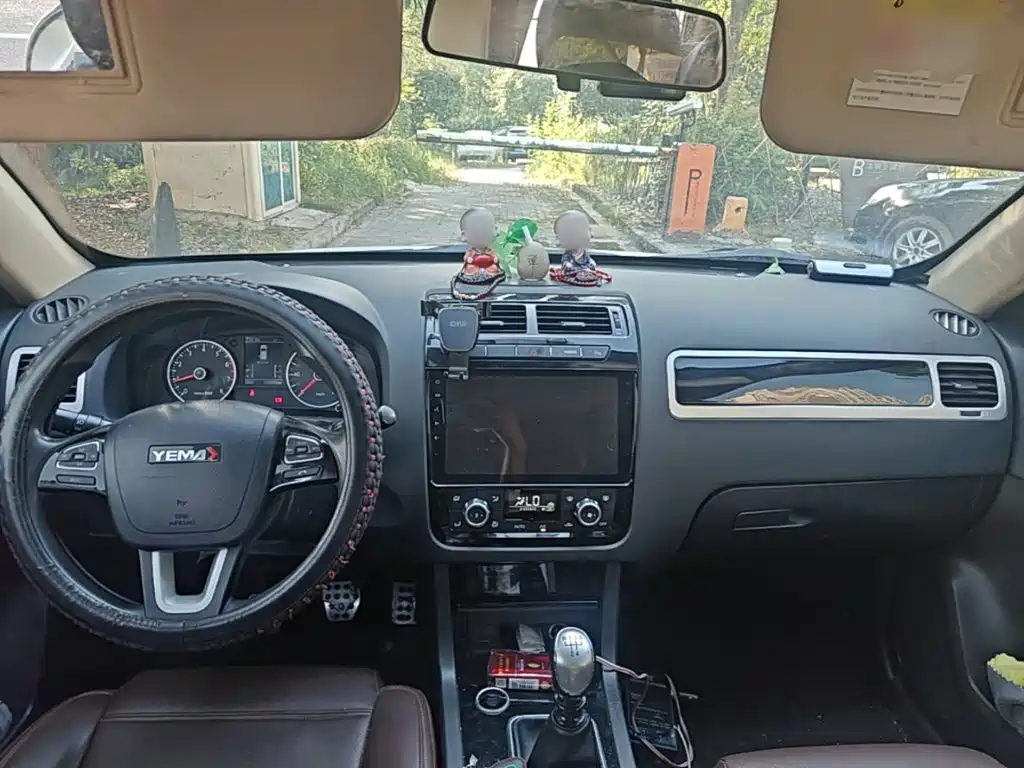 Yema Auto Yema T70 2016 2016 Upgrade 1.5T Manual Luxury