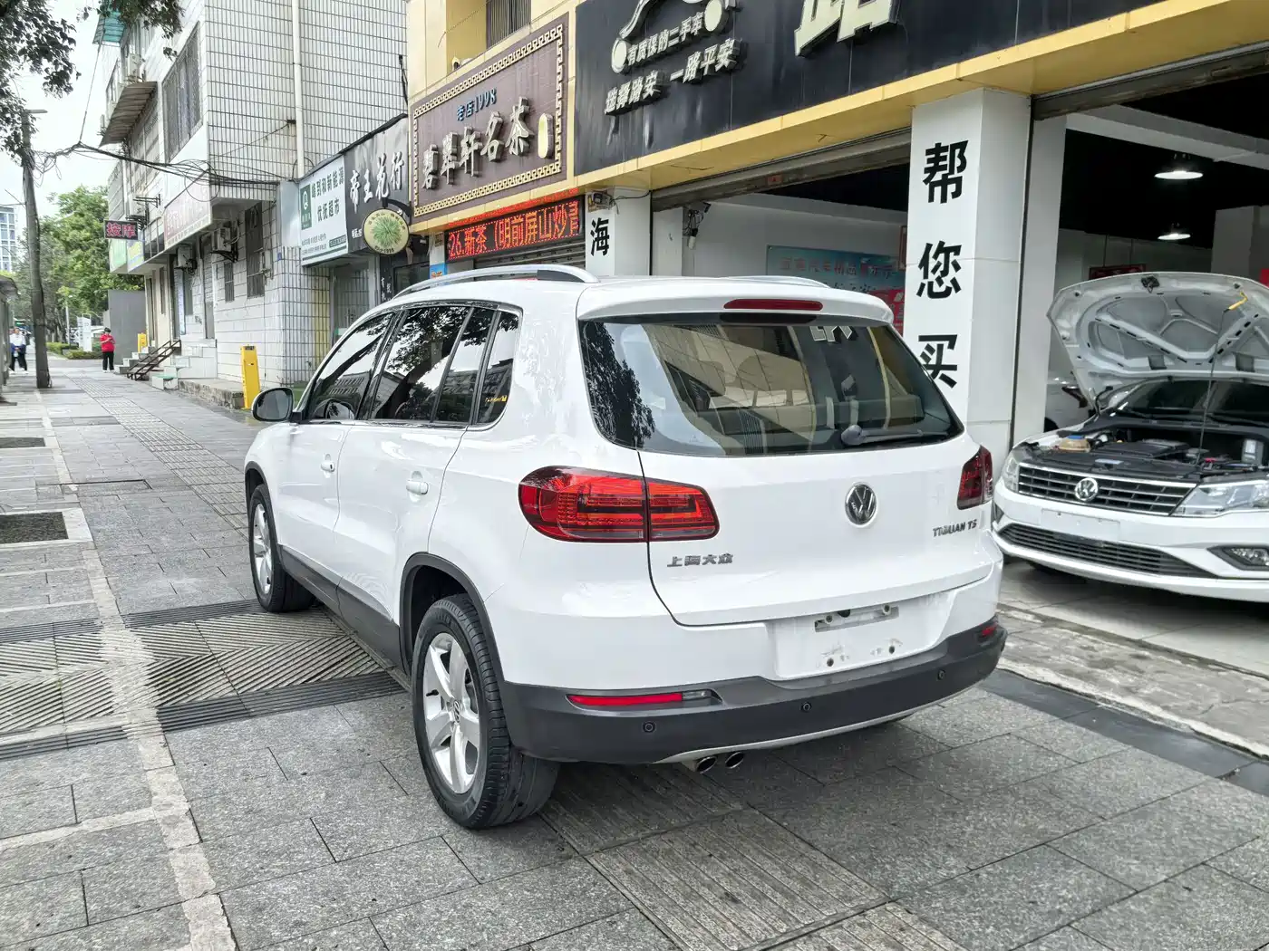 Volkswagen Tiguan 2013 1.8TSI Auto 2WD Comfort Edition фото 7