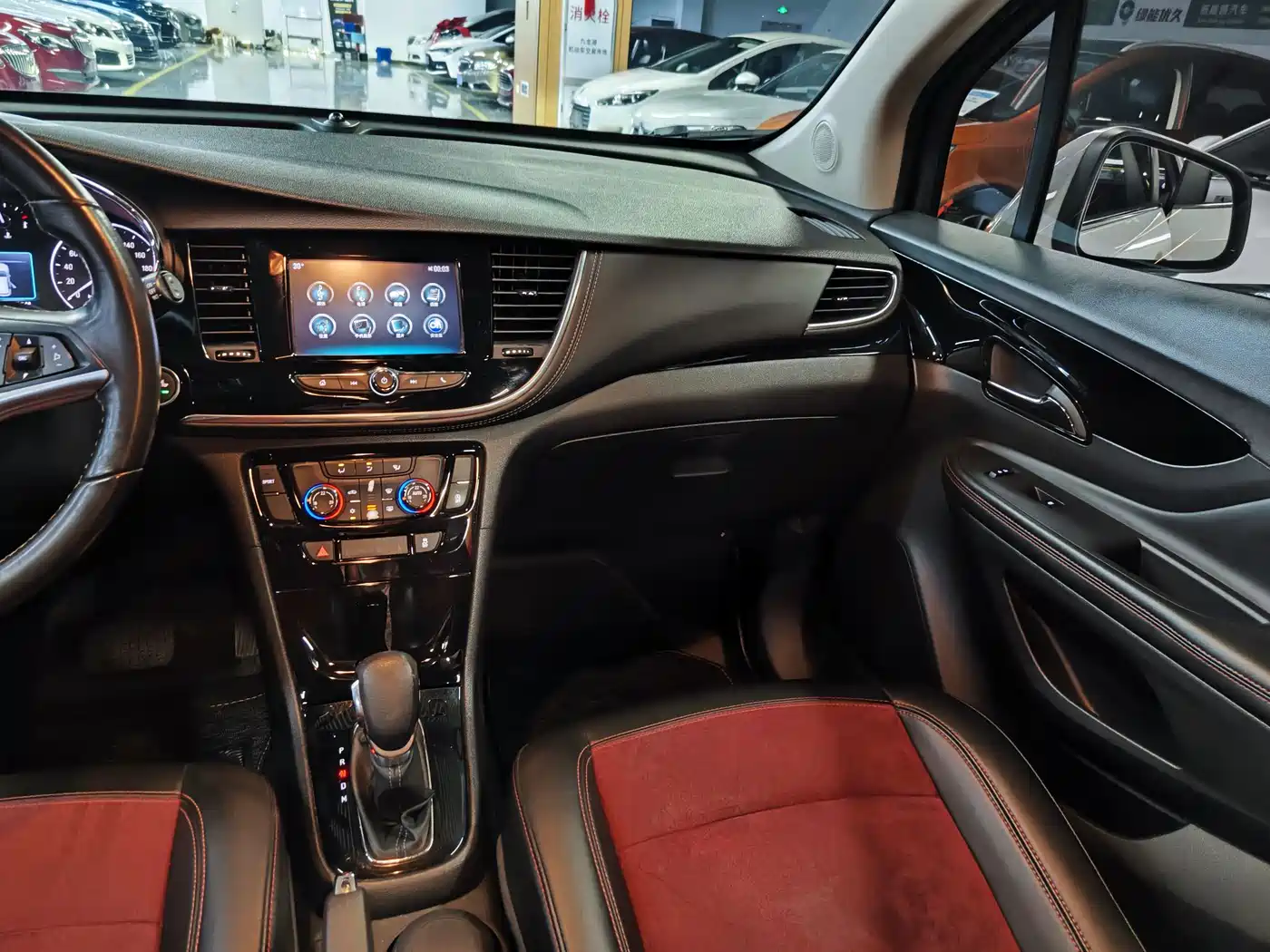 Photo 12 - Buick Encore