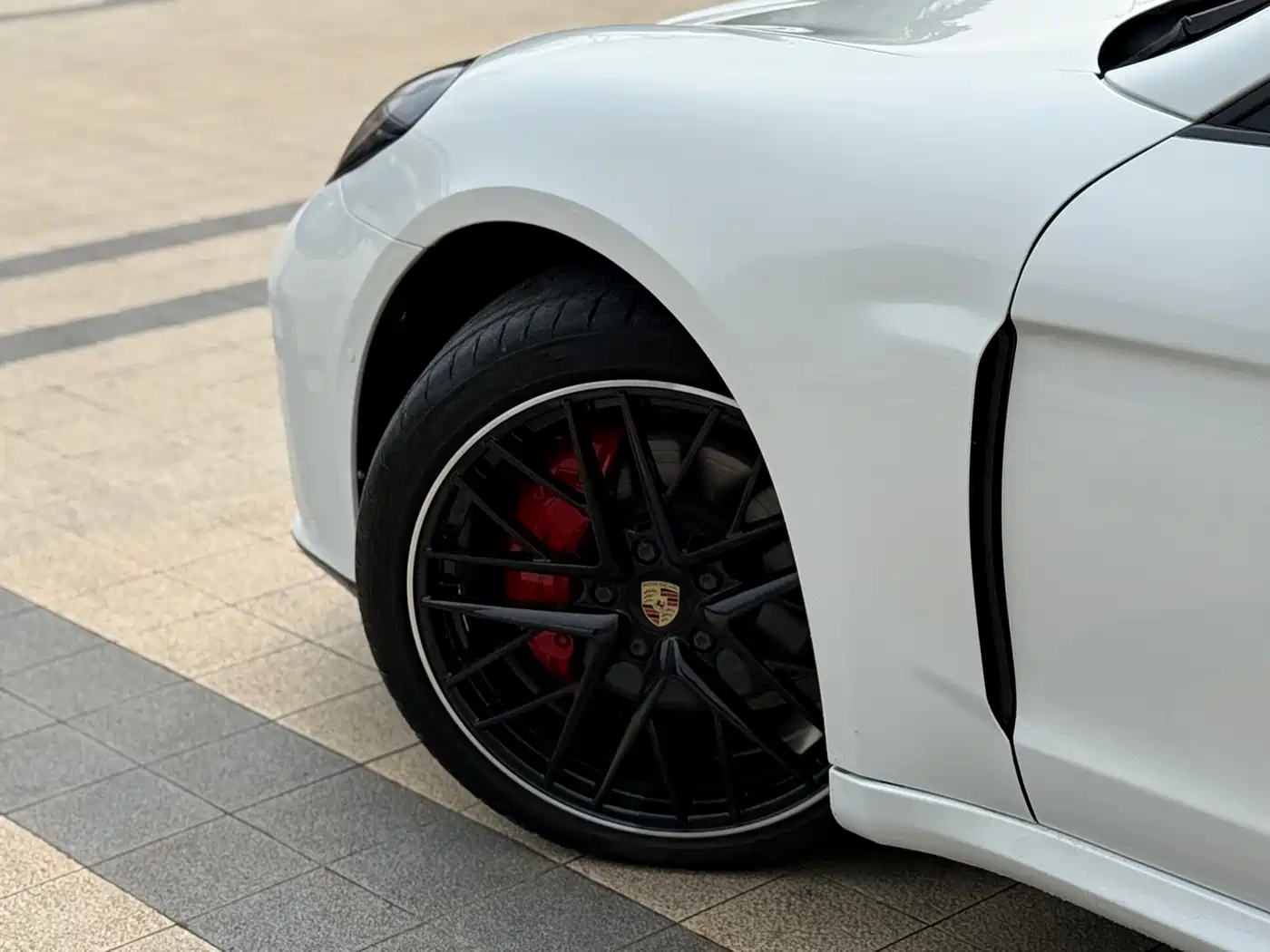 Porsche Panamera 2014 Panamera 4 3.0T фото 15