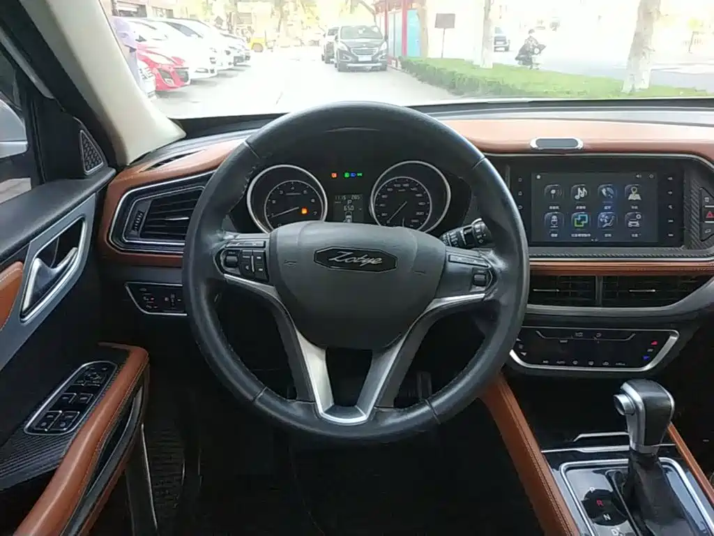 Zotye T300 2018 2017 1.5T CVT Executive