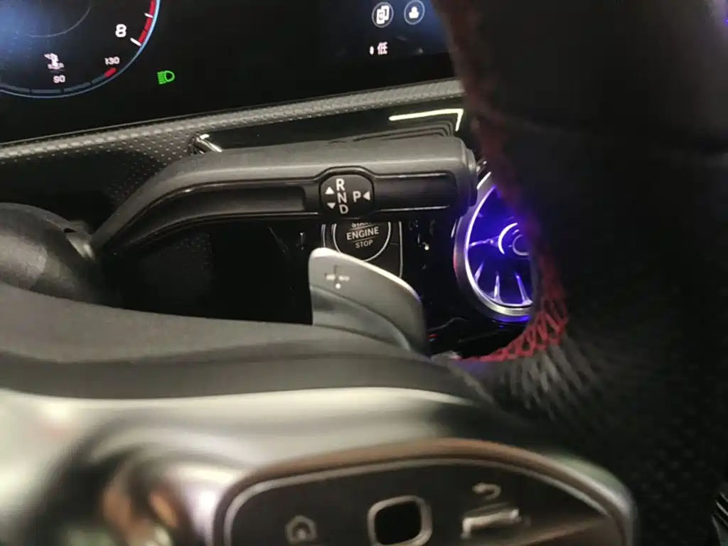 MERCEDES-BENZ CLA (IMPORT)