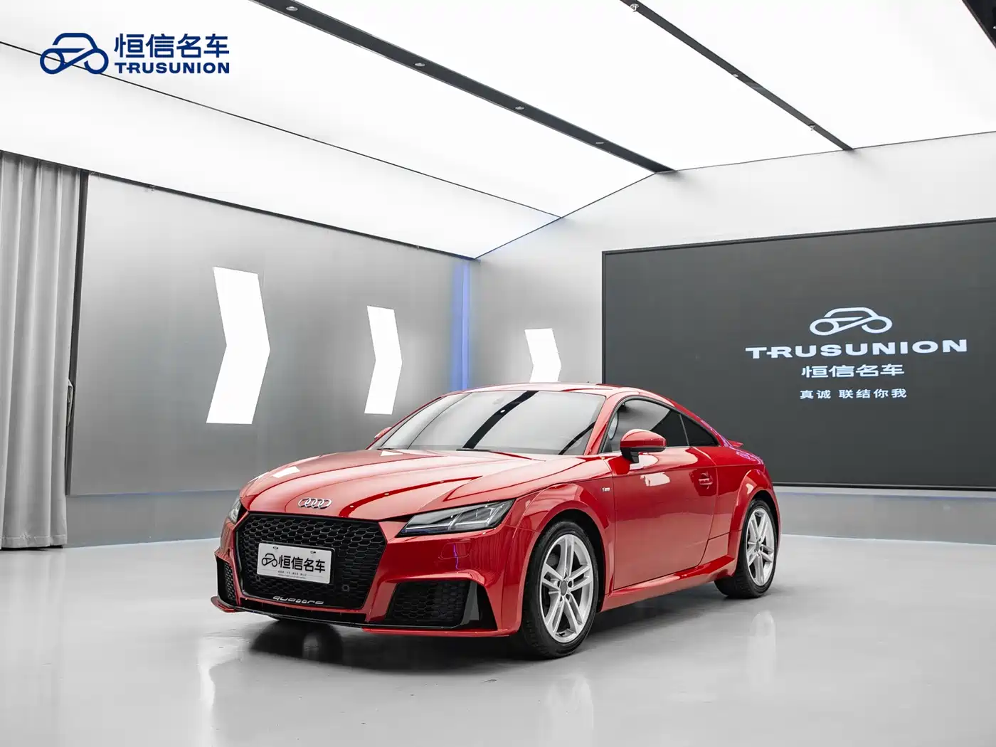 Audi TT 2015 TT Coupe 45 TFSI фото 2