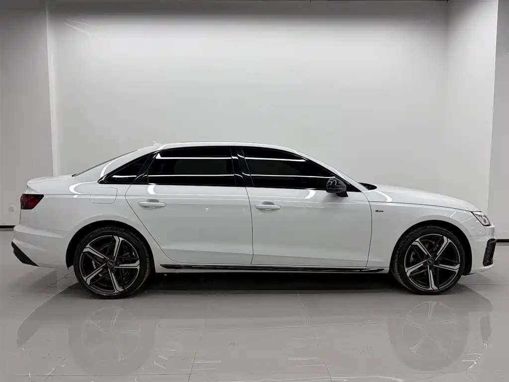 Audi A4L, миниатюра 3