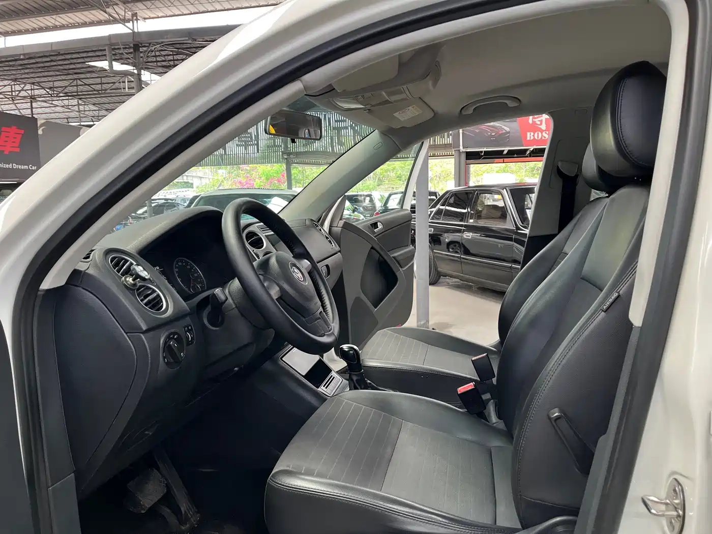 Volkswagen Tiguan 2013 1.8TSI Auto 2WD Trend Edition фото 16