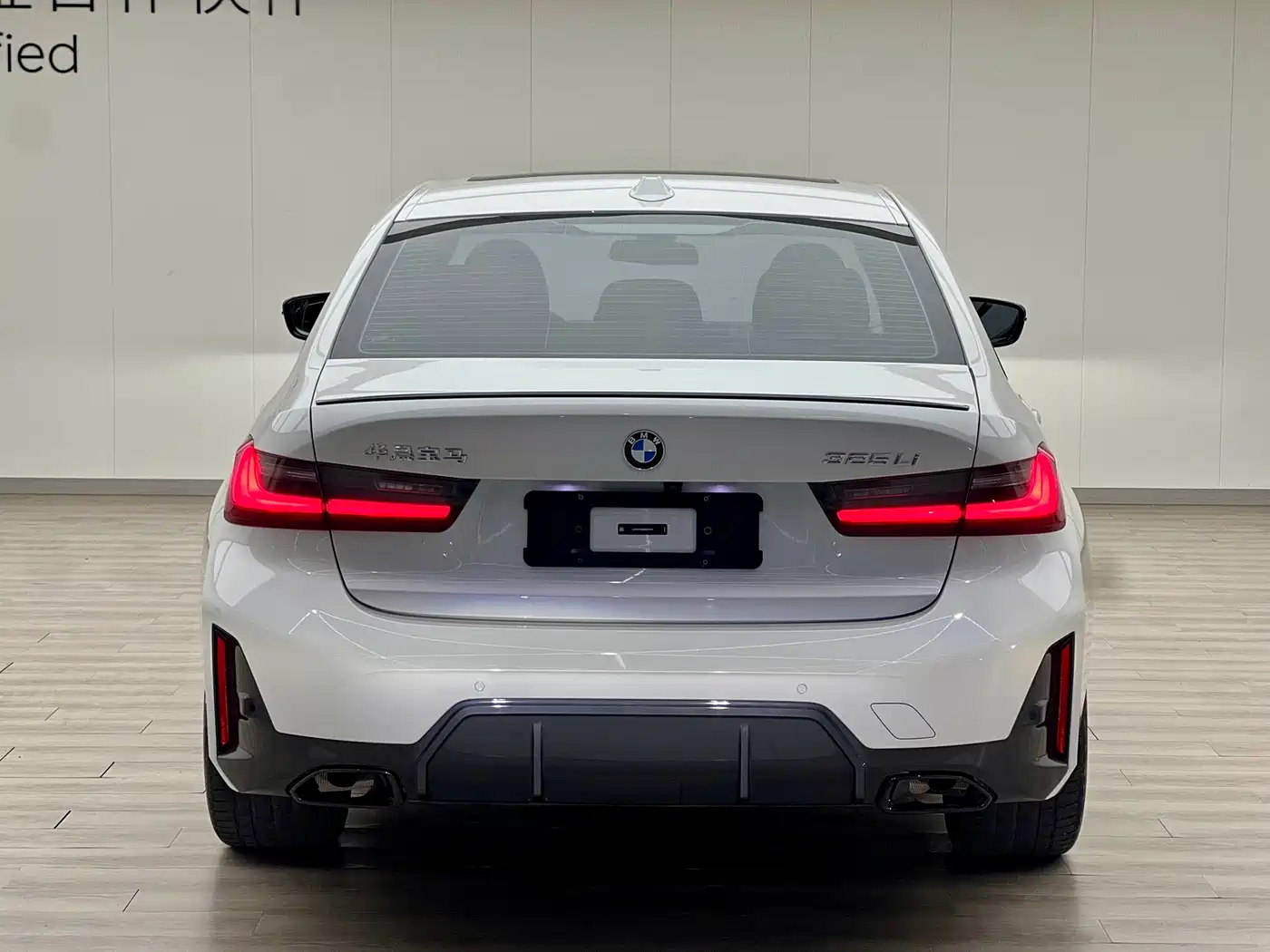 BMW 3 Series 2024 325Li M Sport Shadowline Package фото 22