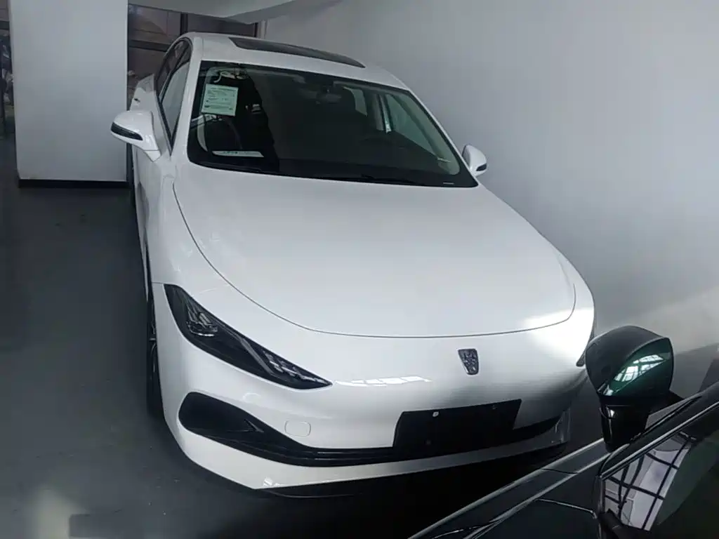 Фото 3 - Roewe D7