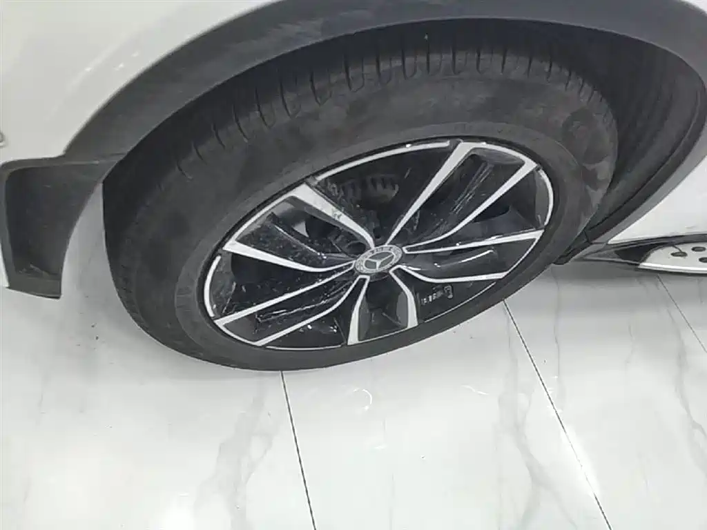 Mercedes-Benz GLC 2020 Facelift GLC 300 L 4MATIC AMG-Line фото 23