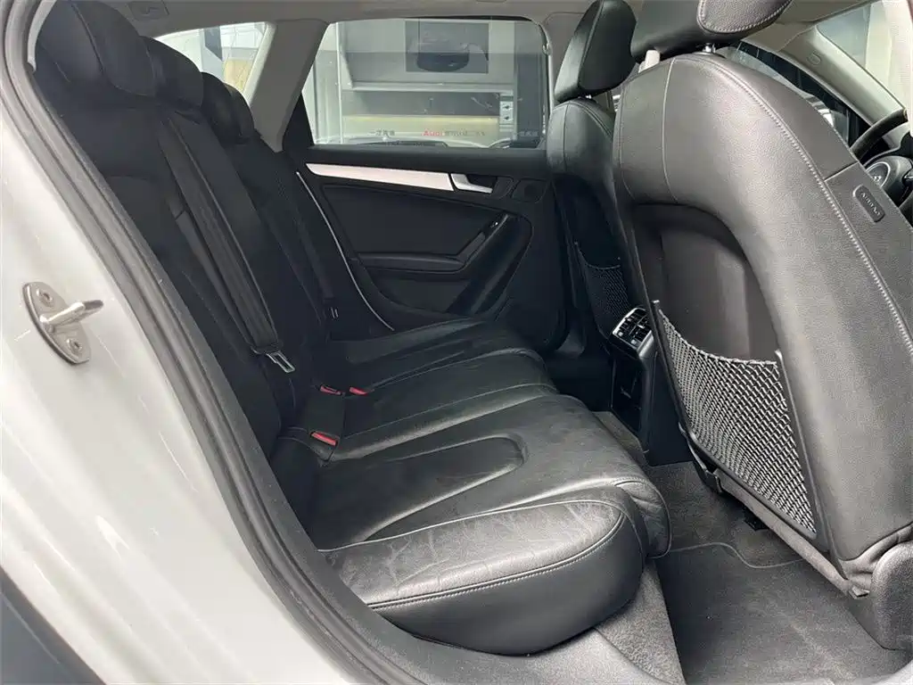 Audi A4 (Import) 2014 2014 40 TFSI allroad quattro