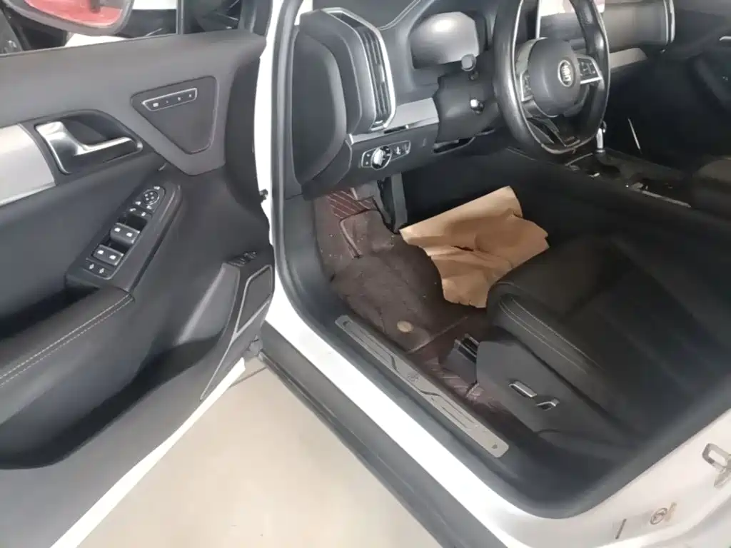 BYD Tang 2020 2019 2.0T Automatic Smart Connect Honor 7-seater China VI