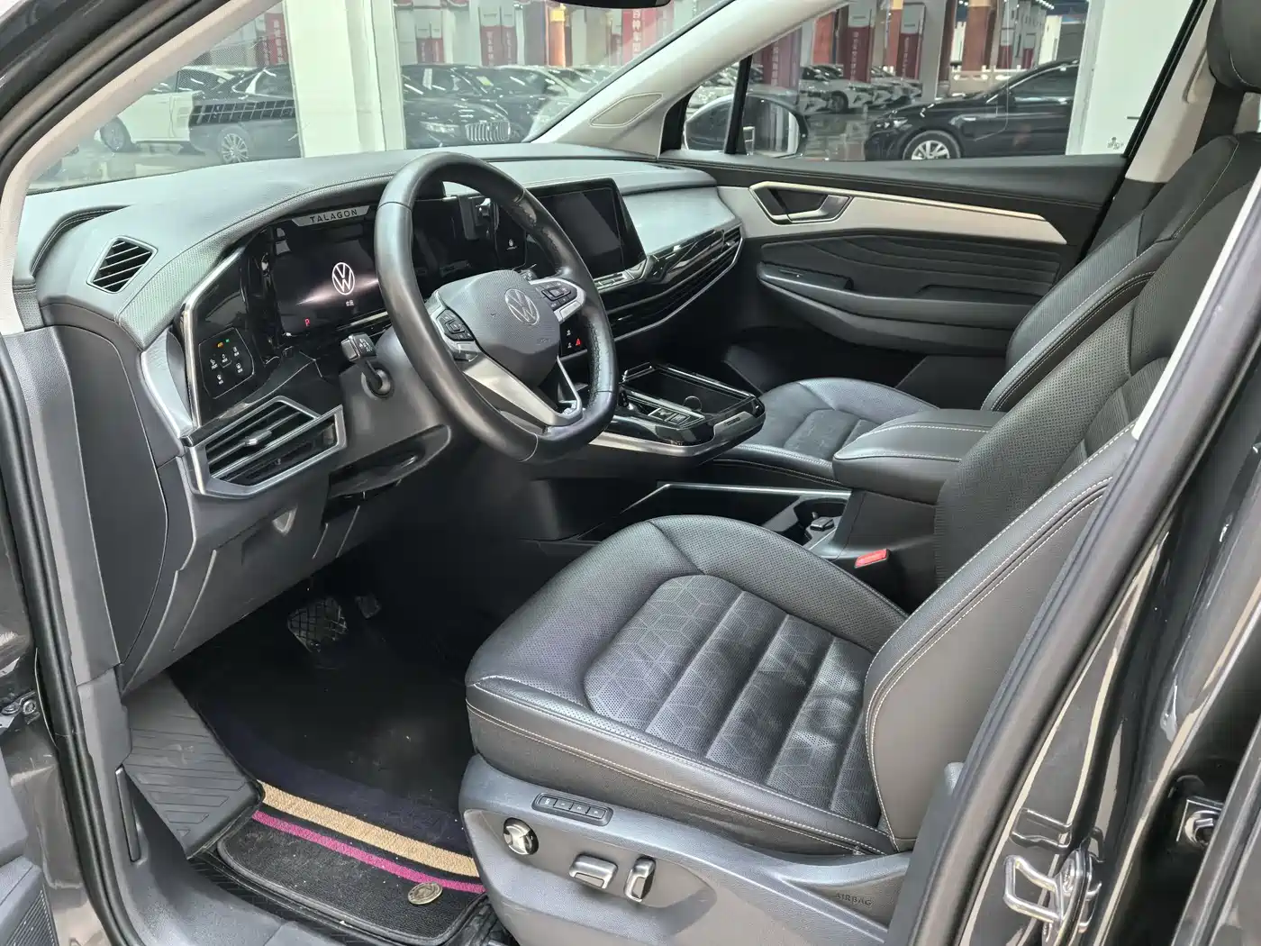 Volkswagen Talagon 2022 380TSI 4WD Luxury Premium Pro Edition 6-seater фото 4