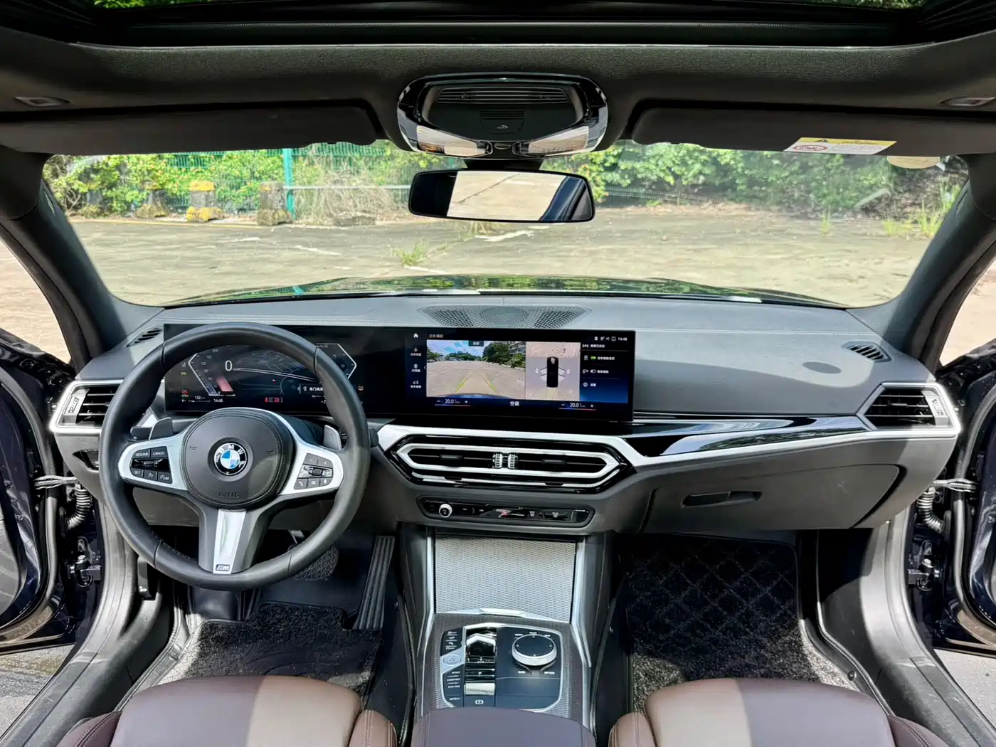 BMW 3 Series 2023 325i M Sport Black Night Package фото 9