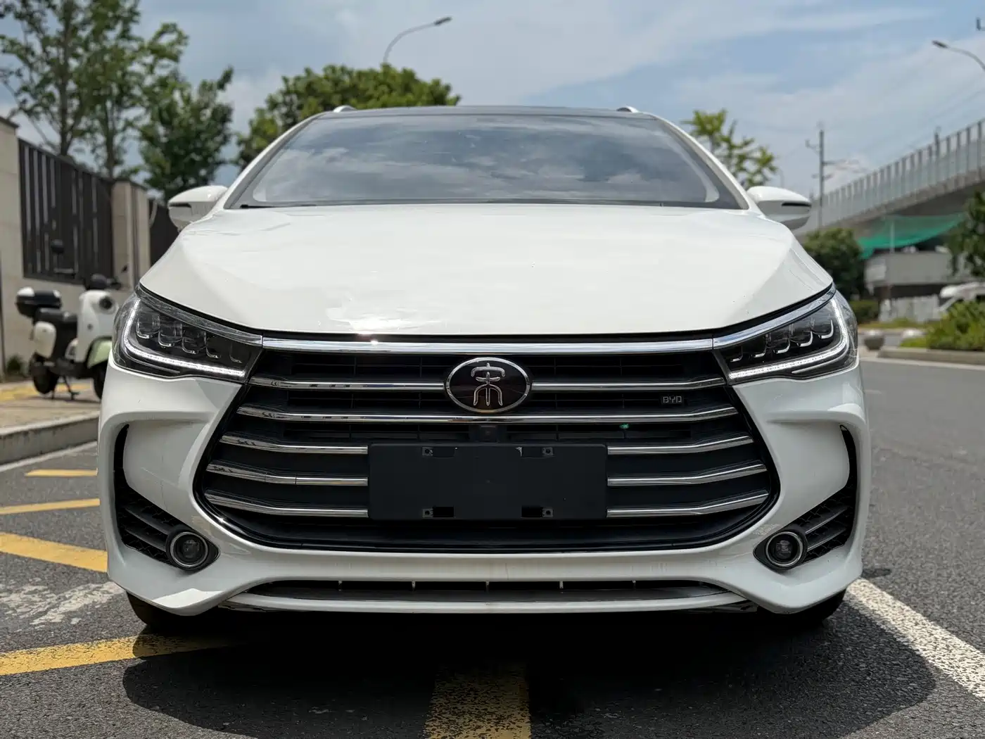 BYD Song MAX 2017 2017 1.5T Auto Smart Elite 7-Seater