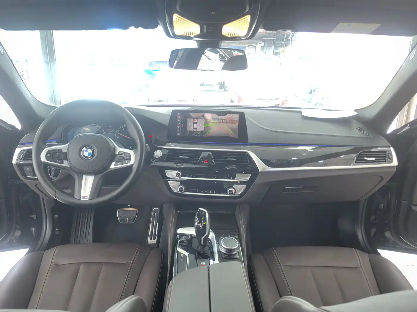 BMW 5 Series 2018 525Li M Sport Package фото 10