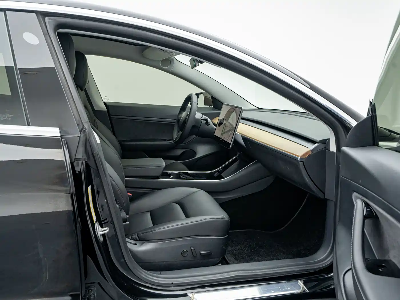 Tesla Model 3 2020 2020 Standard Range Rear-Wheel Drive Upgrade