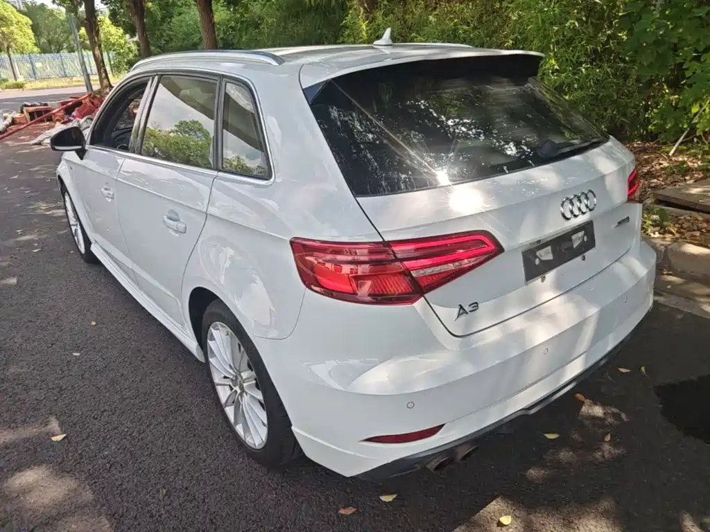 Фото 5 - Audi A3