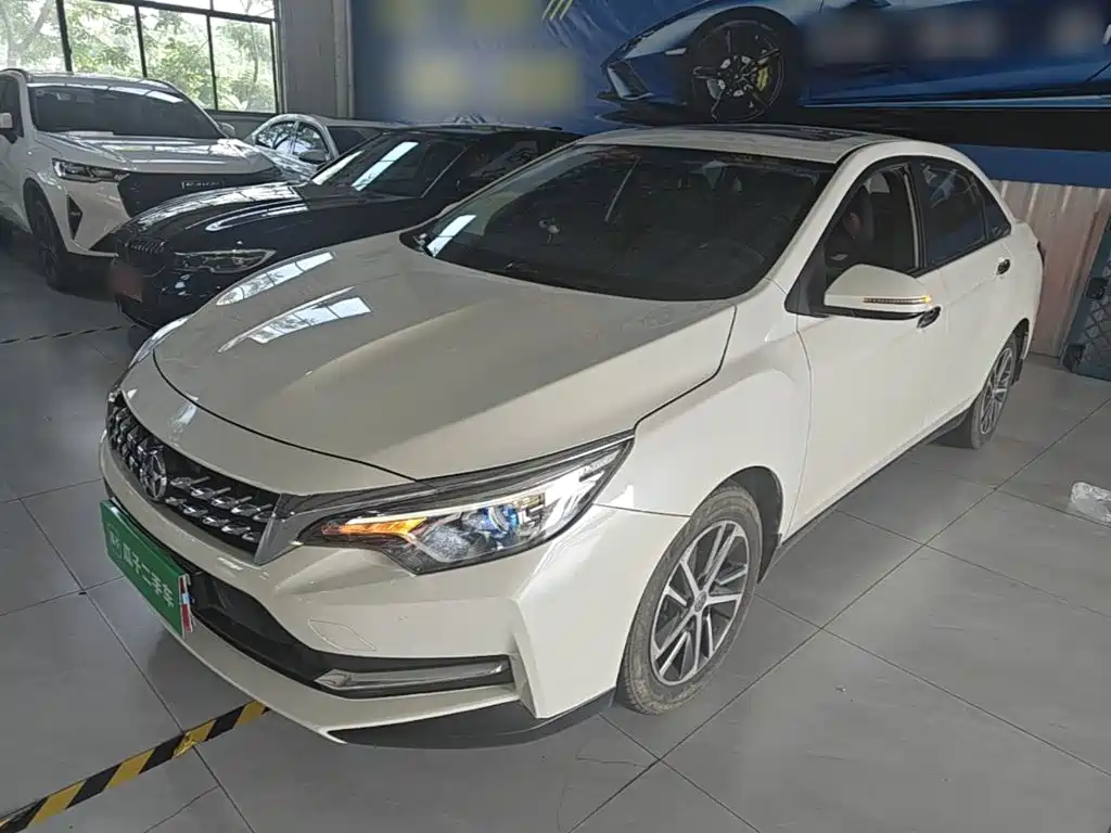 Venucia D60 2018 2018 1.6L CVT Smart Elite Edition