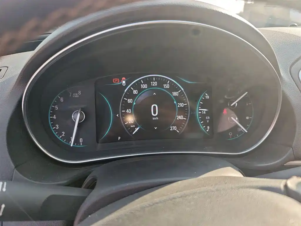 Buick Regal 2015 1.6T Elite Tech Edition фото 4
