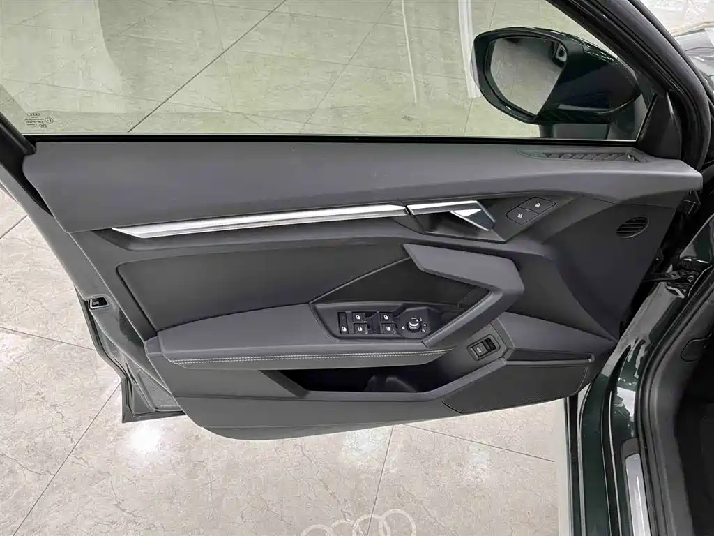Audi A3 2023 Facelift Sportback 35 TFSI Fashion Sport фото 10