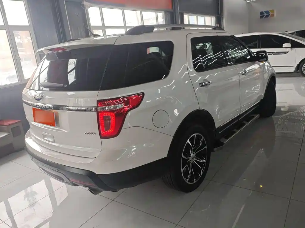 Ford Explorer (Import) 2015 2013 3.5L Premium Edition