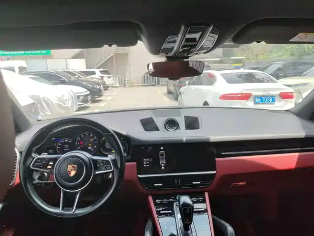 Porsche Cayenne 2019 Cayenne 3.0T — фото 2