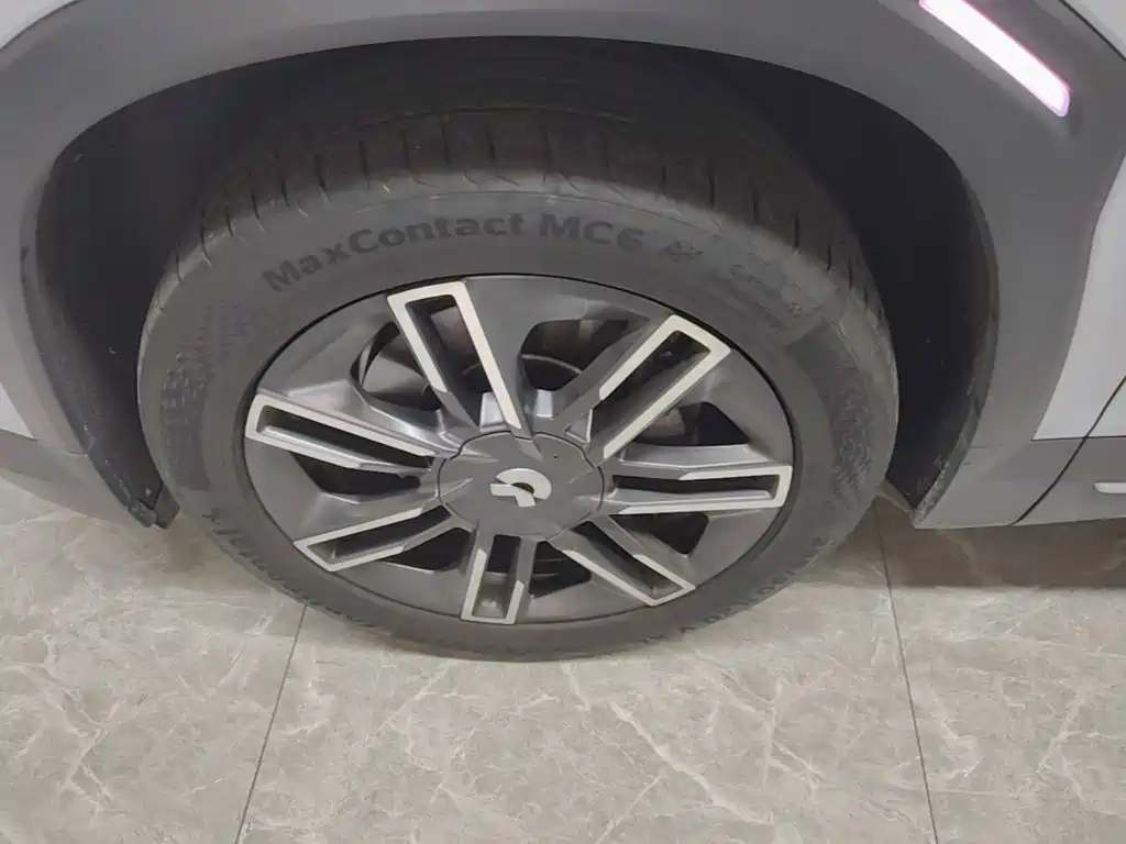 NIO ES6 2021 2020 610KM Performance