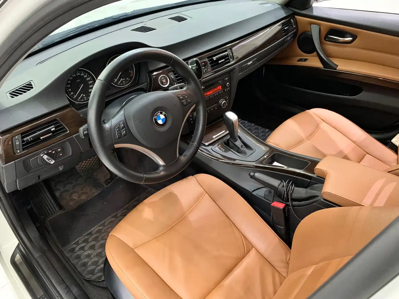 BMW 3 Series 2011 325i Fashion фото 5