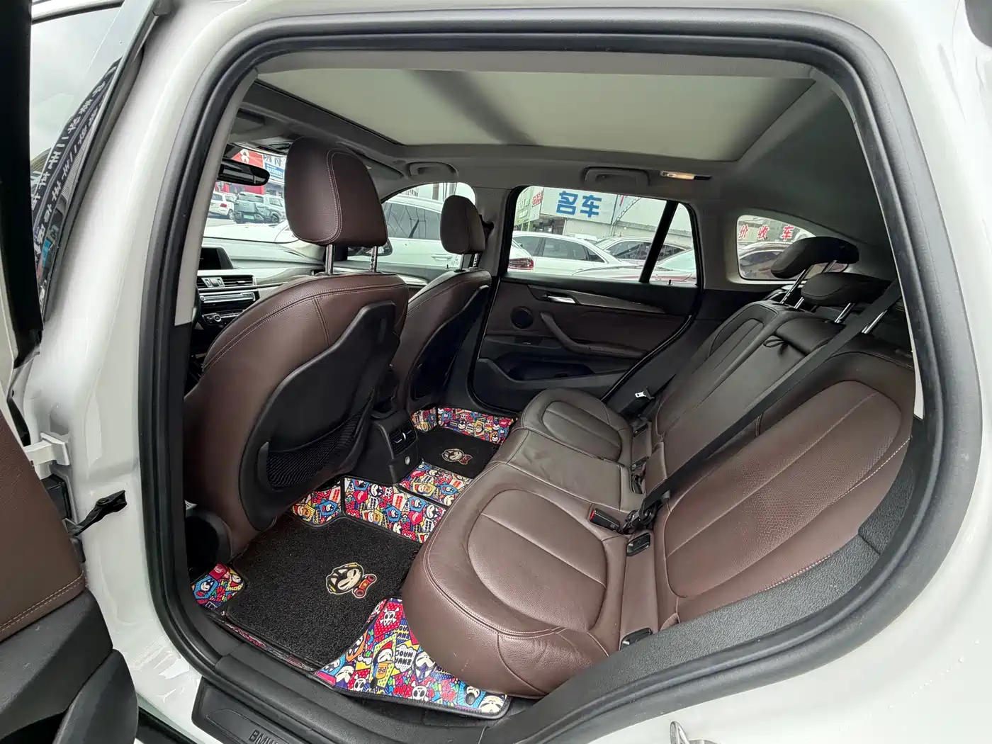 BMW X1 2018 sDrive18Li Premium Model фото 7