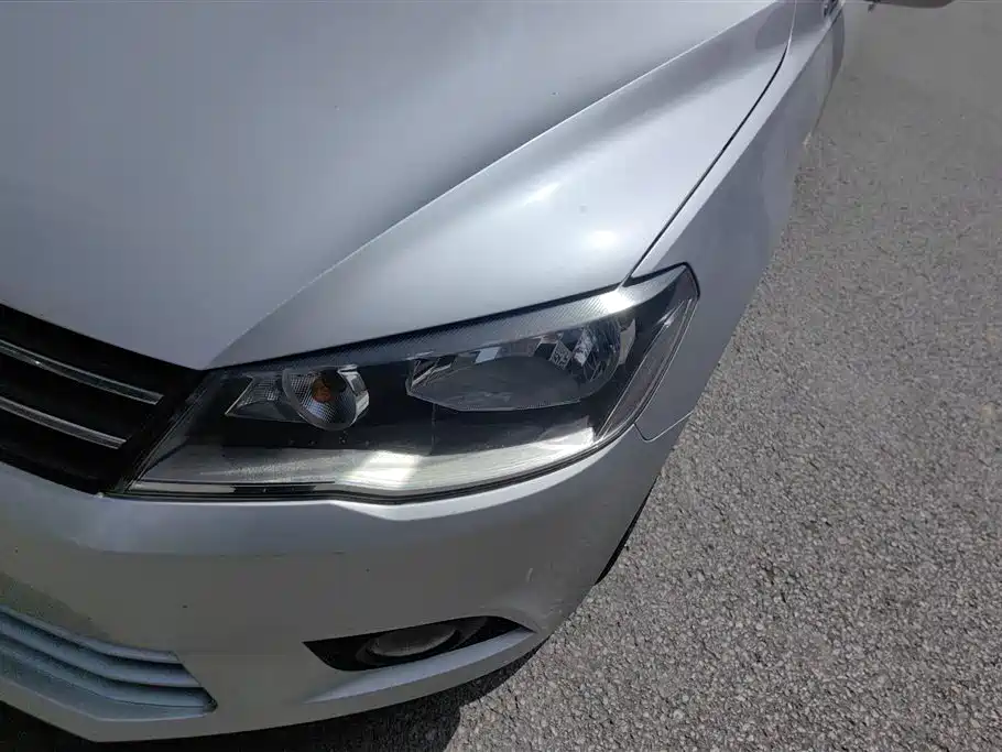 Volkswagen Jetta 2015 Value Edition 1.6L Manual Comfort фото 5