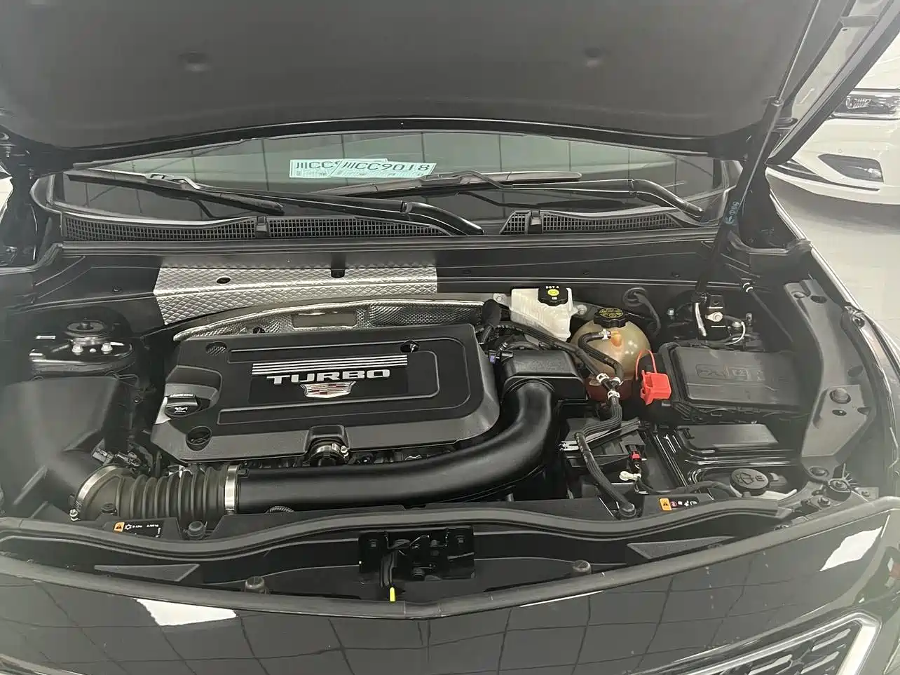 Cadillac XT4 2021 28T FWD Premium Edition фото 32