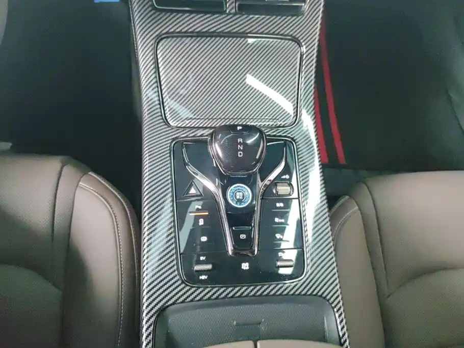 BYD Han 2025 2025 DM-i 125KM Comfort