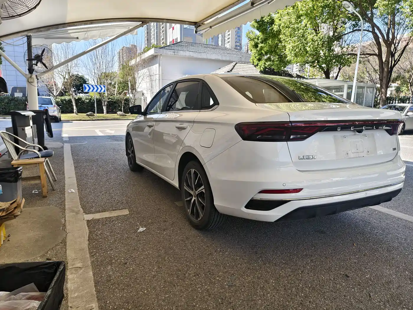 GEELY AUTOMOBILE EMGRAND