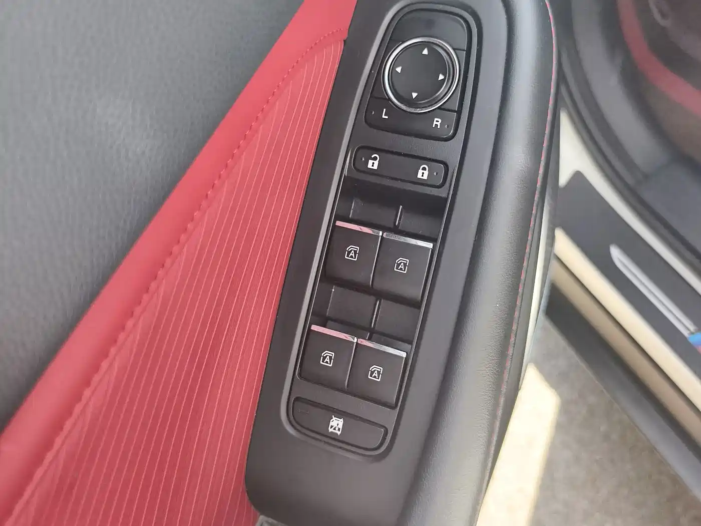 Фото 10 - GAC Trumpchi GS4