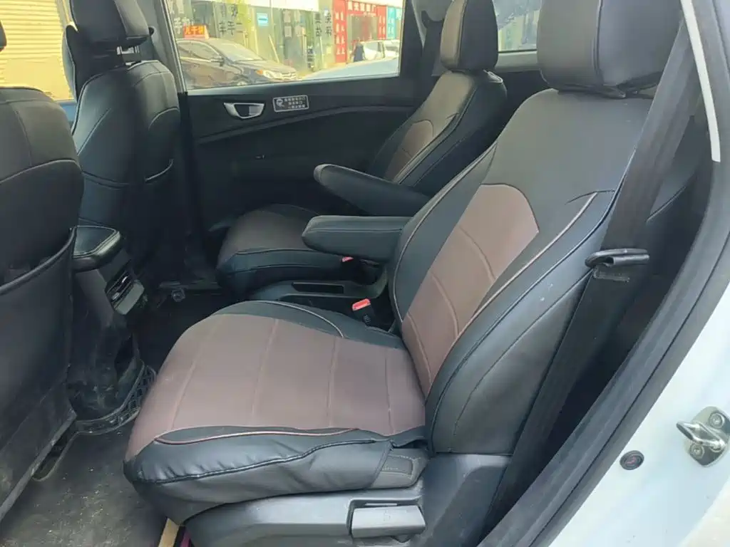 Wuling Motors Wuling Jiachen 2024 2022 1.5L Manual Joy Elite