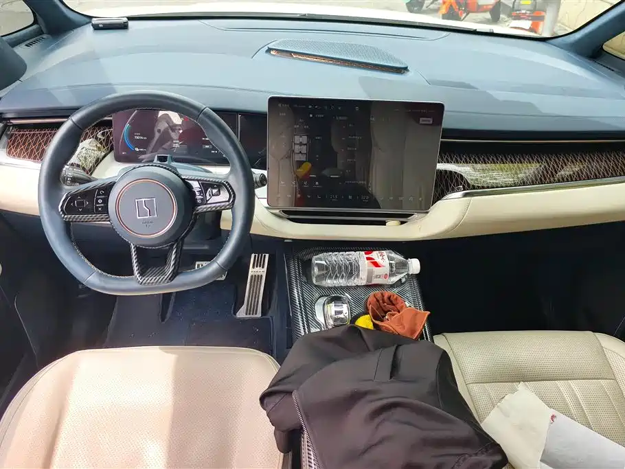 ZEEKR EXTREME KRYPTON 009