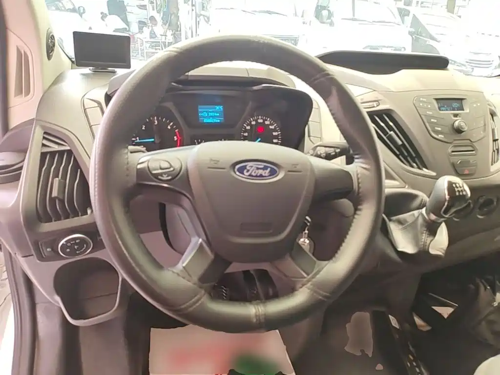 Ford Transit 2023 2019 2.0T Diesel Multi-Purpose Commercial Vehicle Short Wheelbase Low Roof 6-Seater China VI