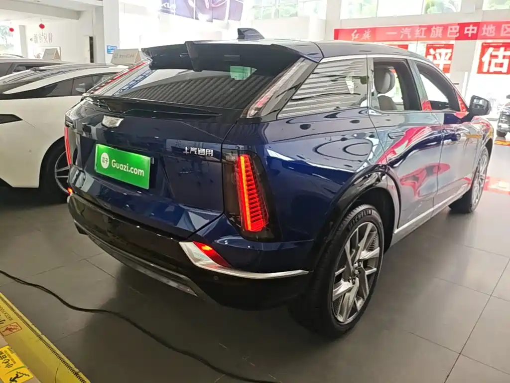 Cadillac IQ Ao Ge 2025 2024 Standard Range