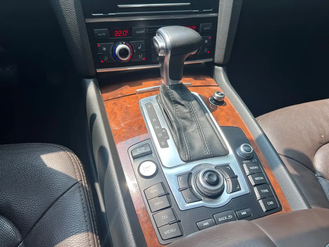 Photo 17 - Audi Q7