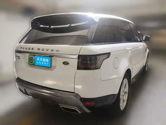 Land Rover Range Rover Sport PHEV 2018 Model P400e — фото 5