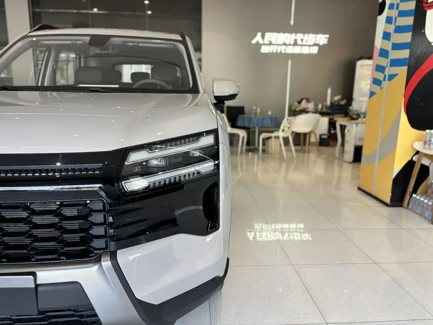 Wuling Motors Starlight 560 2025 Model Gasoline Version 5-seater фото 10