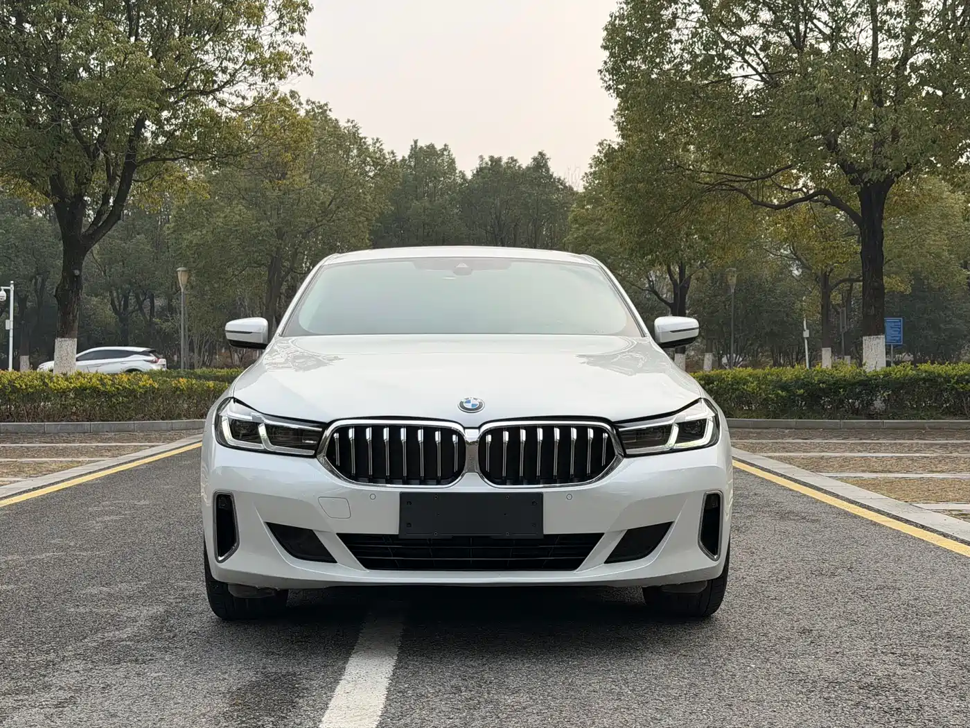 BMW 6 Series GT 2022 Model 630i Luxury Design Package фото 2