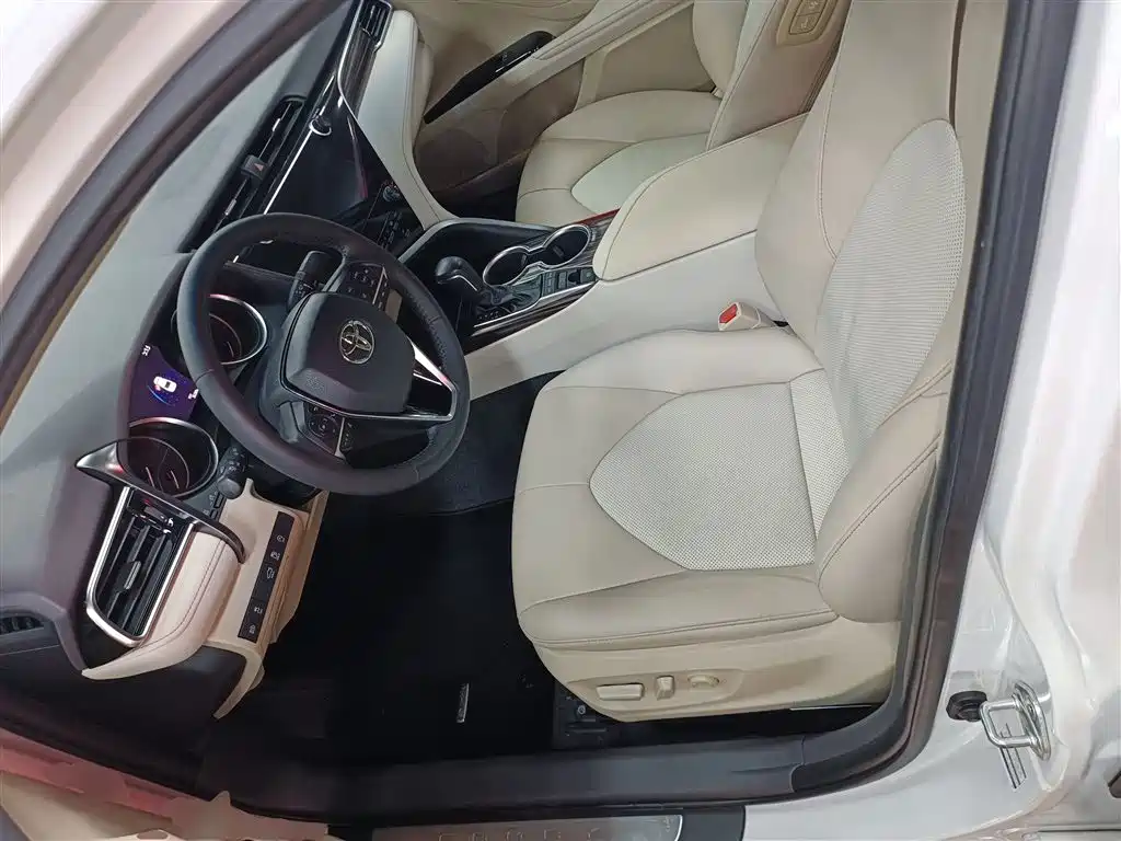 Toyota Camry 2019 Facelift 2.5G Luxury Edition фото 7