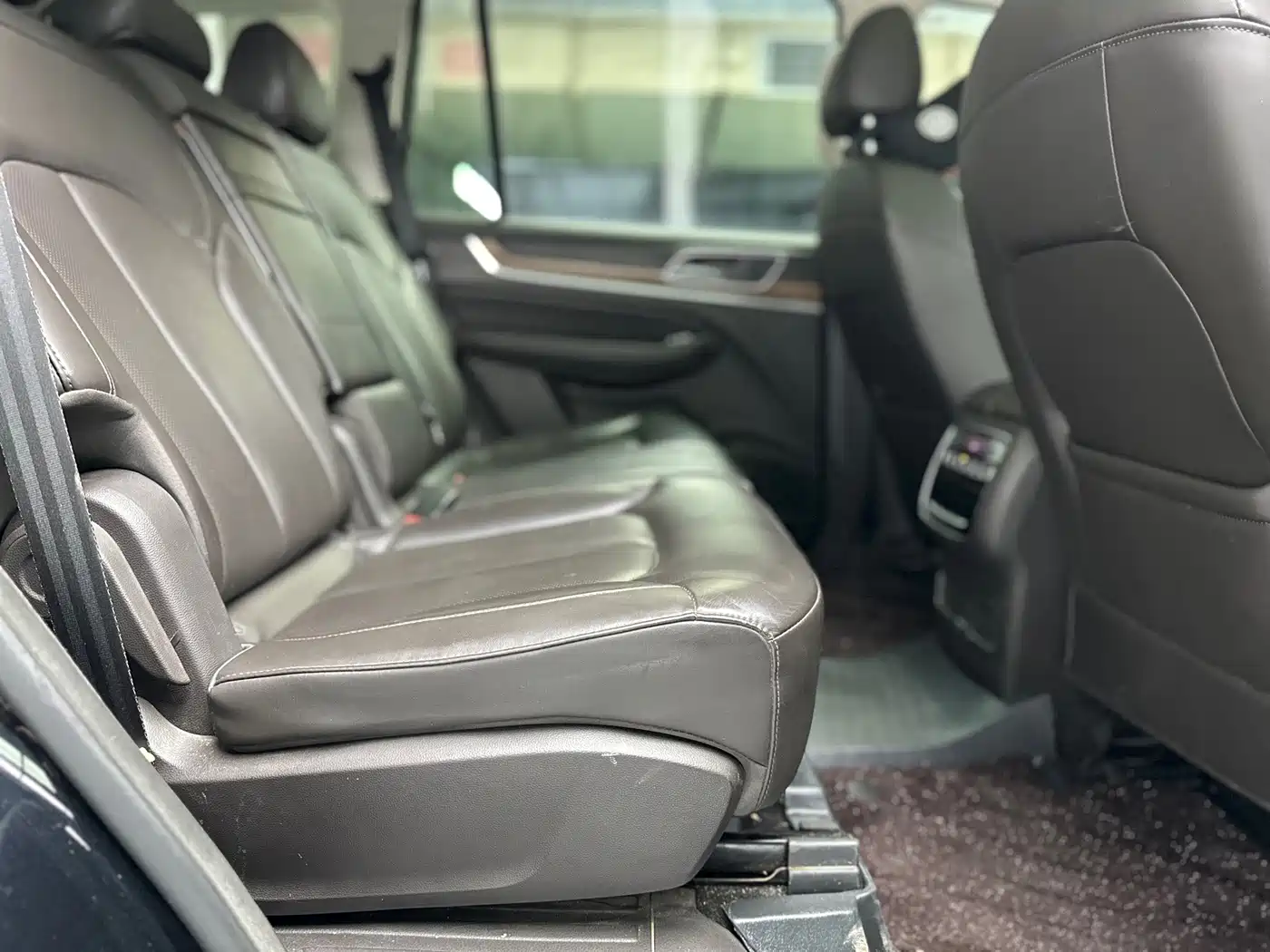 Roewe RX8 2018 2018 30T Internet-connected 2WD Ultimate Edition