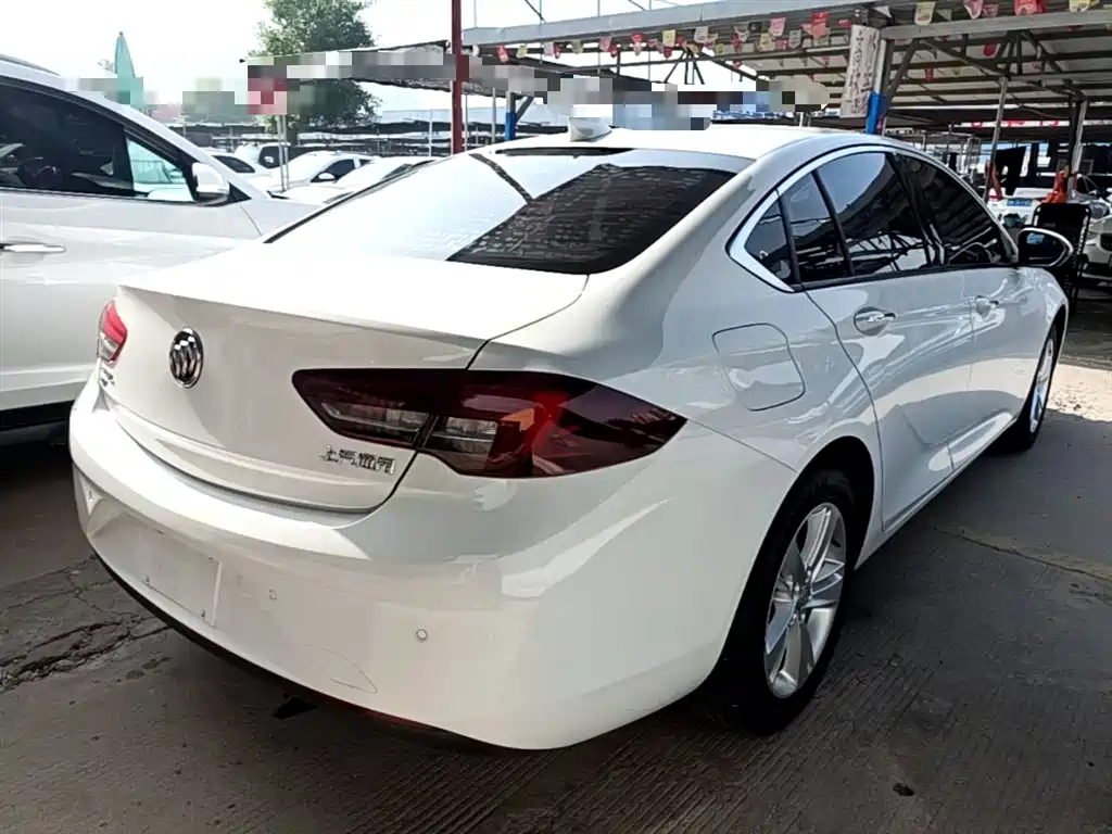 Buick Regal 2017 20T Elite Type фото 7