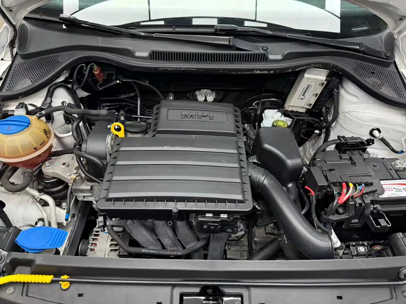 Volkswagen Polo 2016 1.6L Automatic Comfort фото 4
